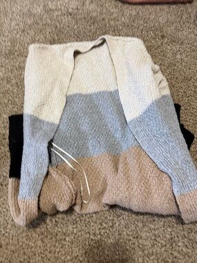 SO Colorblock Open-Front Sweater - Cream, Blue & Tan